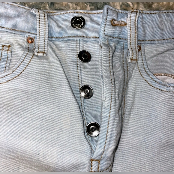 Wild Fable NWOT size 00 blue jean shorts - Picture 2 of 5
